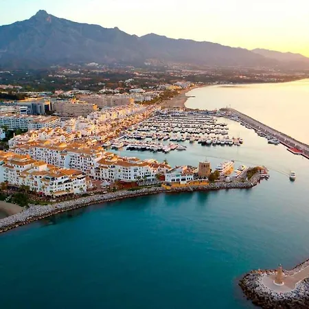 Atico Puerto Banus, *