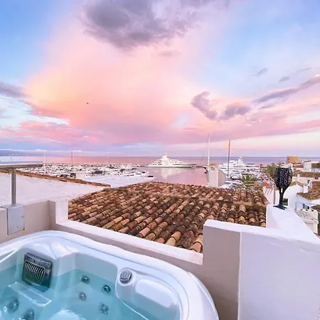 Atico Puerto Banus, Appartement