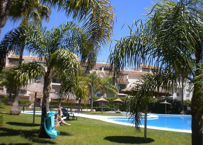 Atico Puerto Banus, Apartamento *